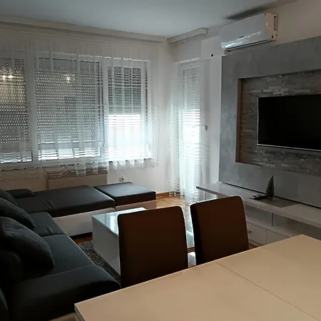 Vuk アパート Ćuprija